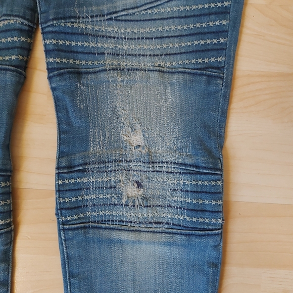 True Religion Halle Mid Rise Super Skinny Distressed Embroidered Jeans - Picture 5 of 11